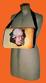 Tasche um 48 Euro, Bestellung per email